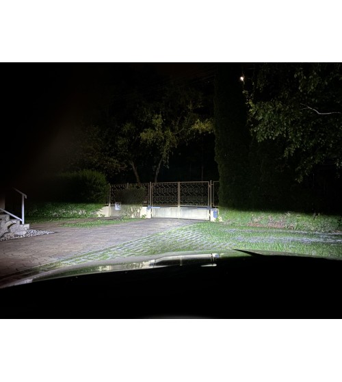 Skoda Superb 1 (2002-2008) első lámpa szett HALOGÉN lámpához